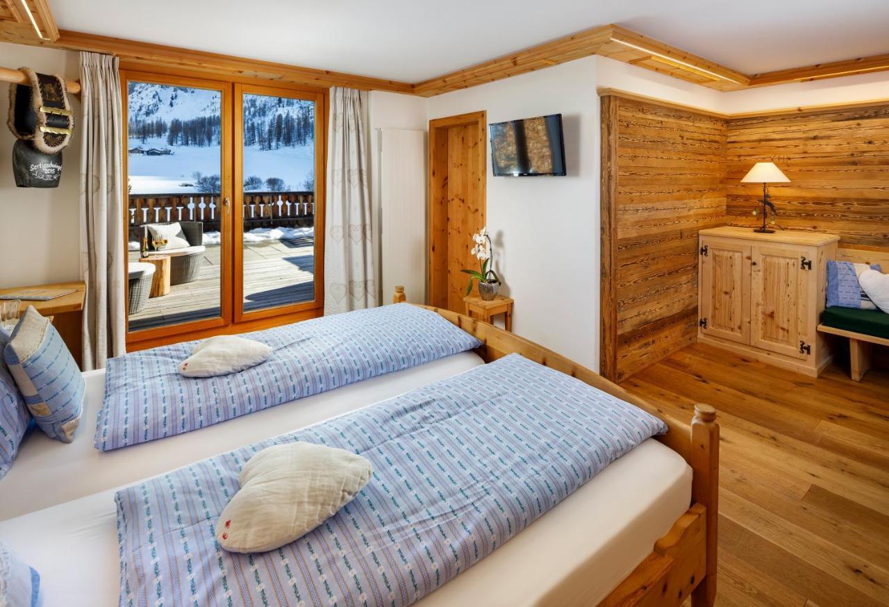 Hotel Walserhuus Sertig Sertig Doefli Bagian luar foto