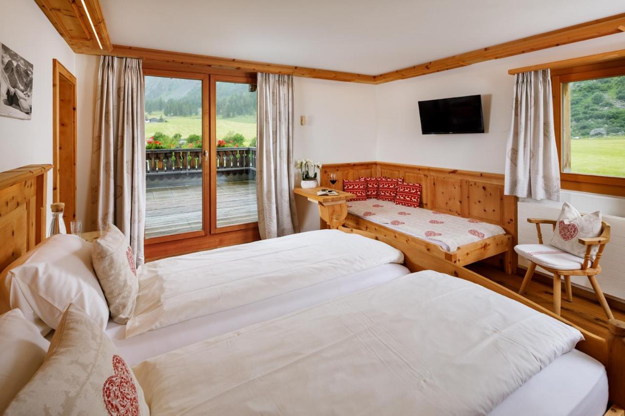 Hotel Walserhuus Sertig Sertig Doefli Bagian luar foto