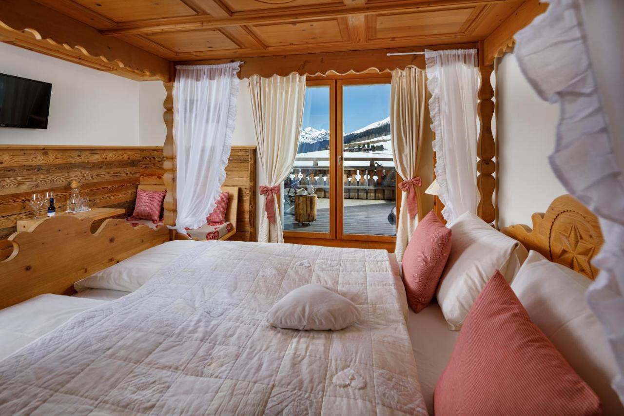 Hotel Walserhuus Sertig Sertig Doefli Bagian luar foto