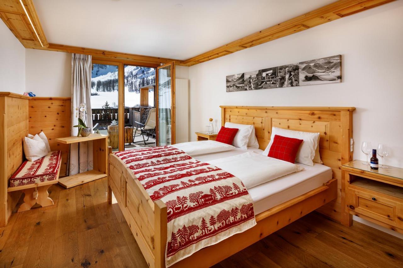 Hotel Walserhuus Sertig Sertig Doefli Bagian luar foto