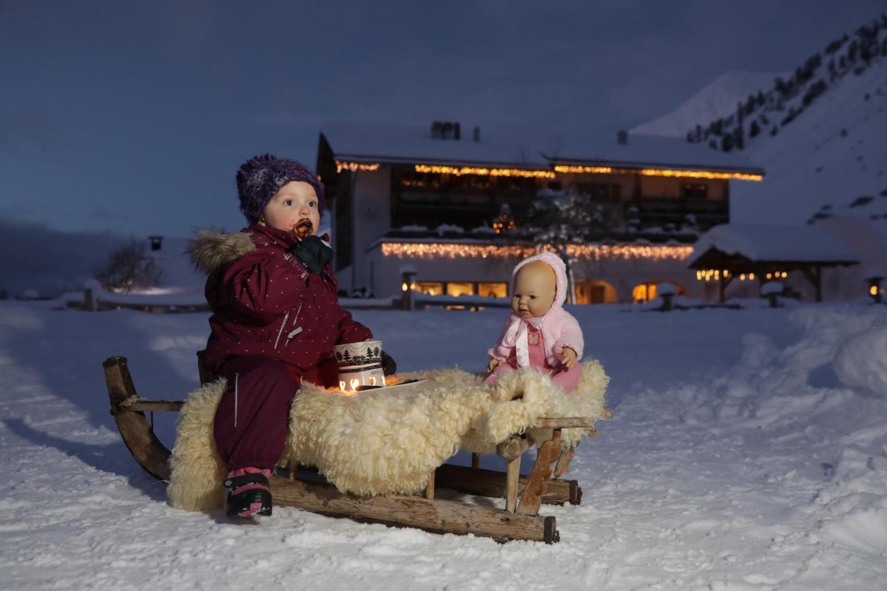 Hotel Walserhuus Sertig Sertig Doefli Bagian luar foto