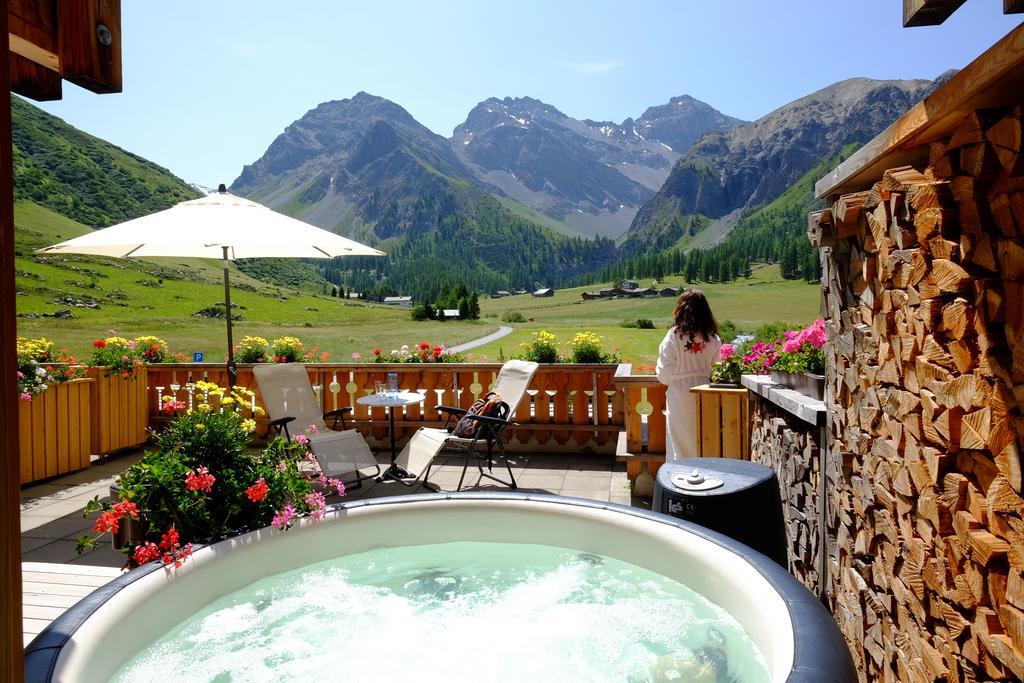 Hotel Walserhuus Sertig Sertig Doefli Bagian luar foto